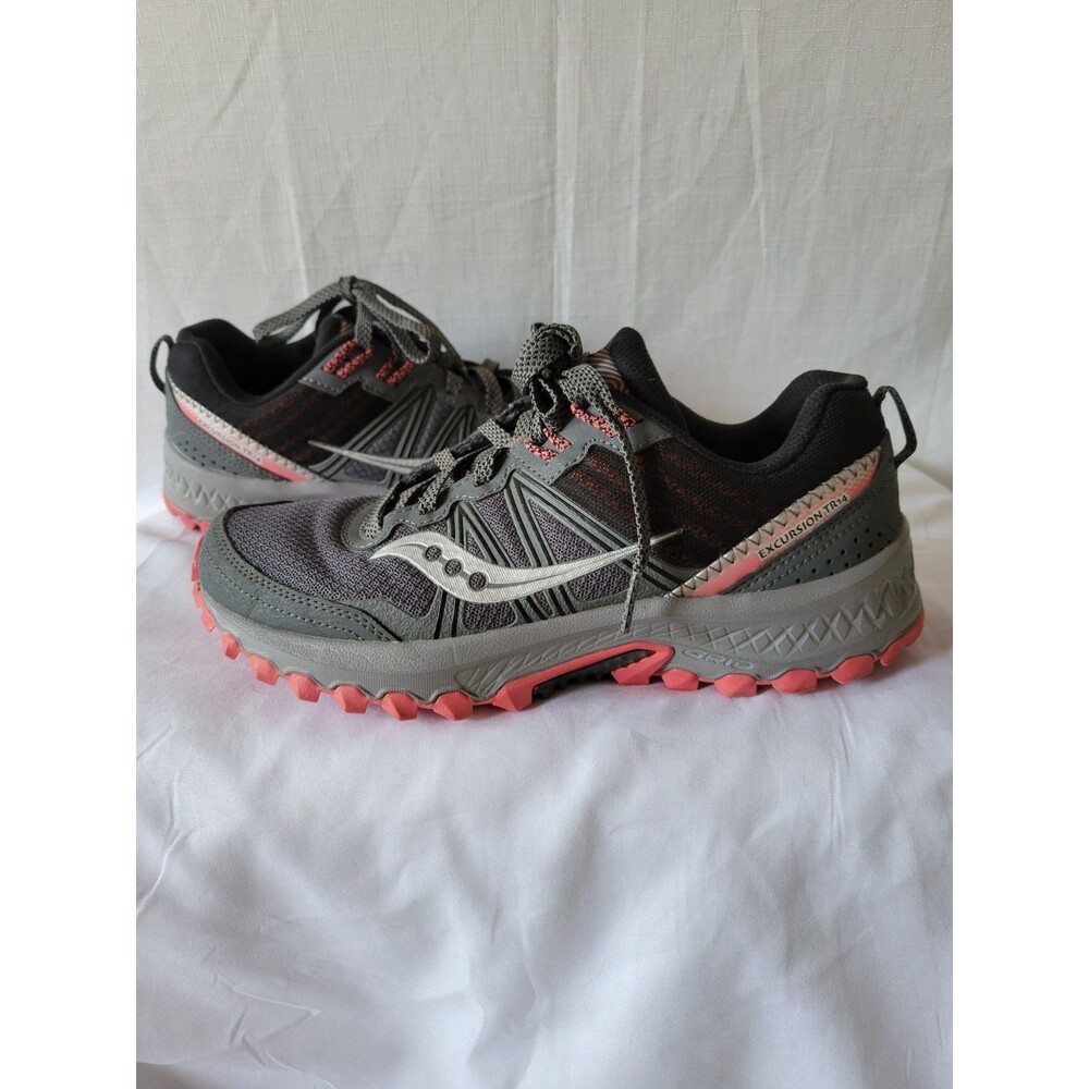 Saucony Women's Excursion TR14 Gray size 8